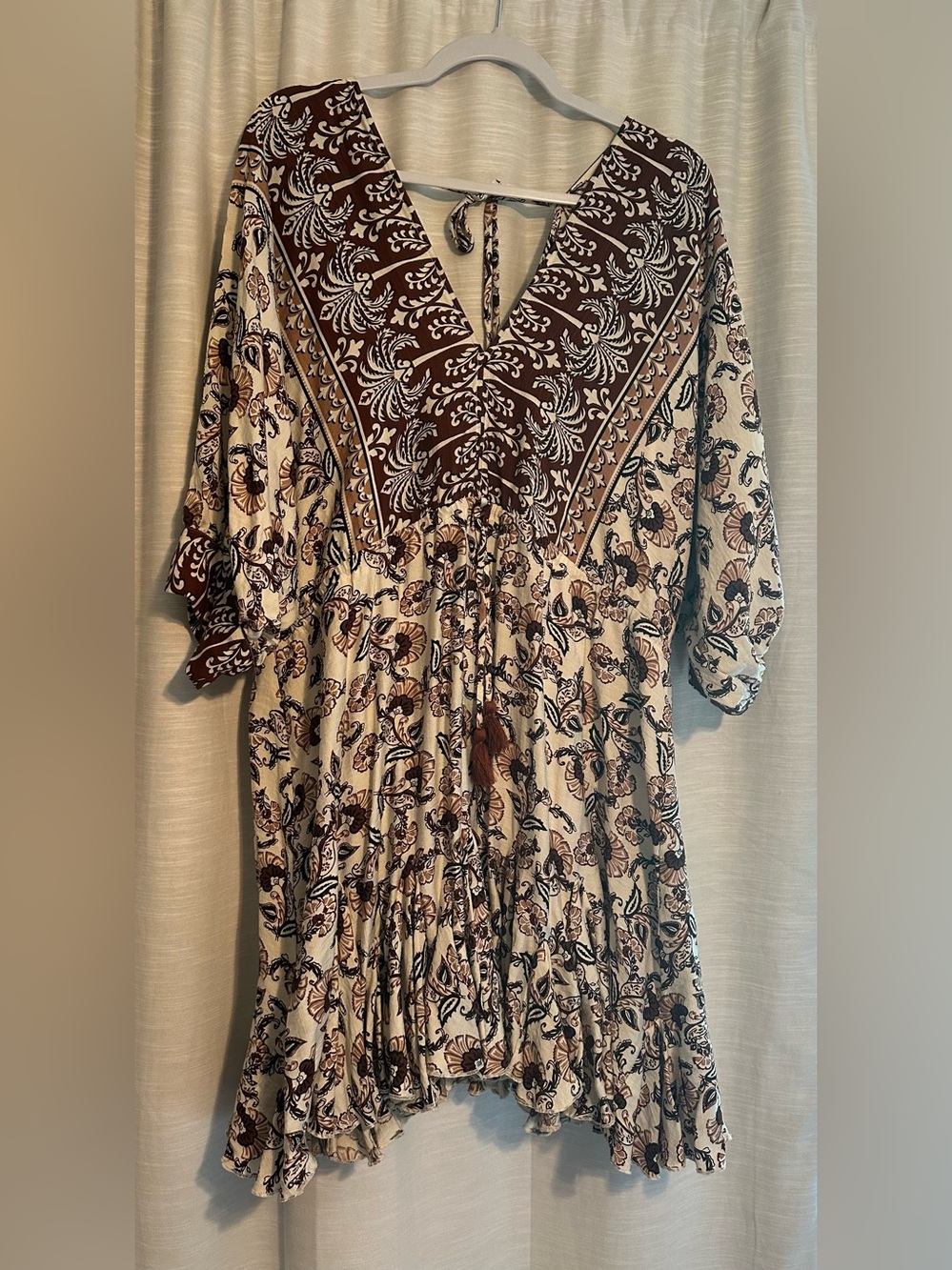 Aakaa Dress with Brown Floral Print